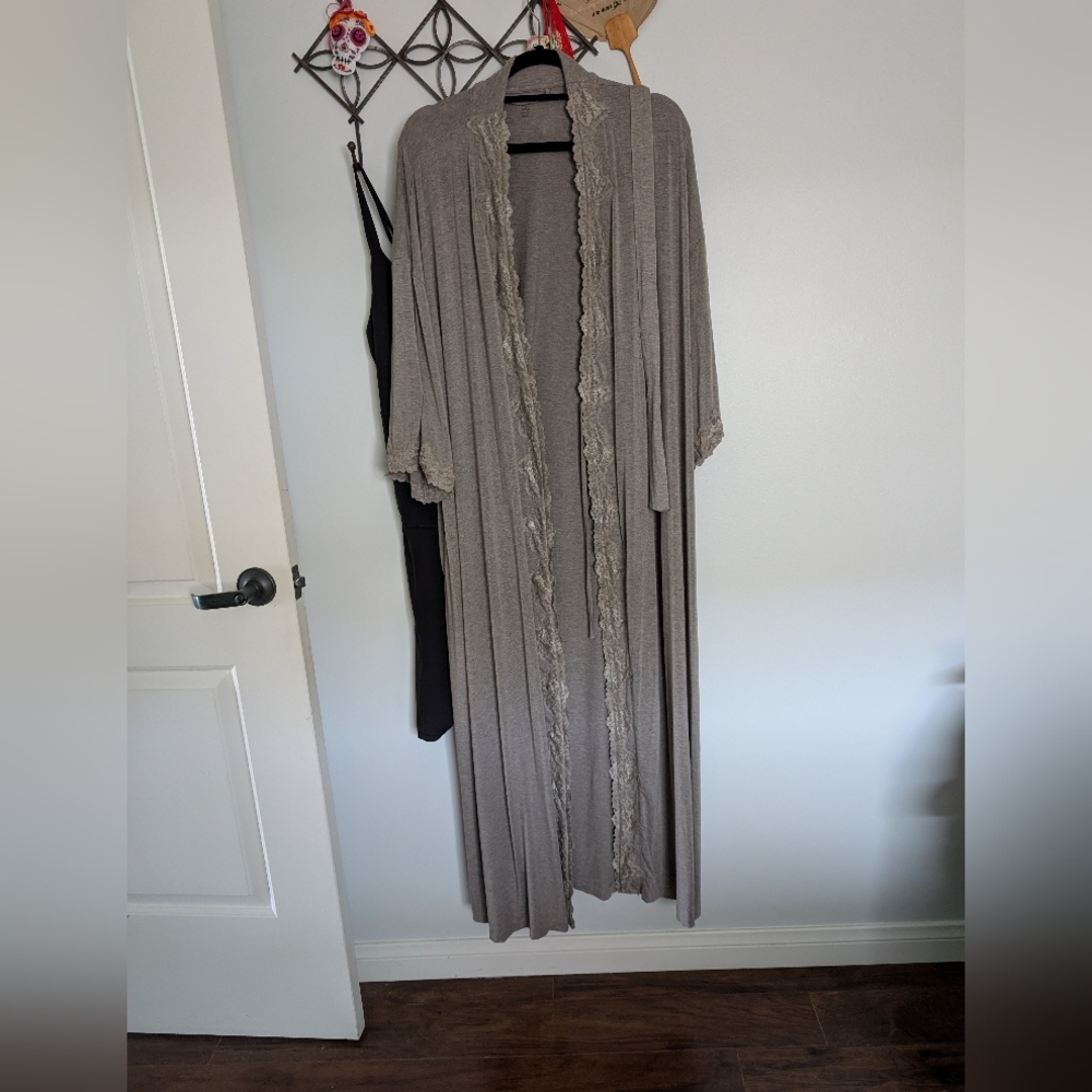 Final weeks bundle & save  Jessica London Taupe Belted Robe